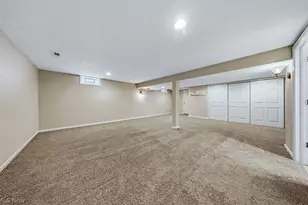 6982 Carol Dr, Independence, OH 44131 - Photo 38