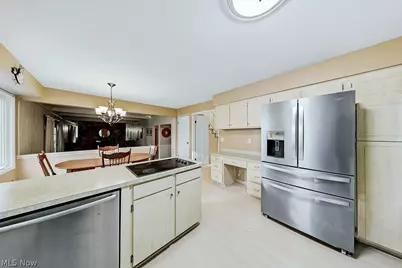 6982 Carol Drive, Independence, OH 44131 - Photo 6