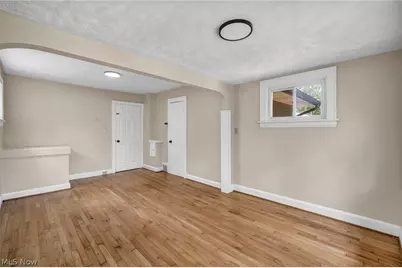 3333 Beechwood Avenue, Cleveland Heights, OH 44118 - Photo 24