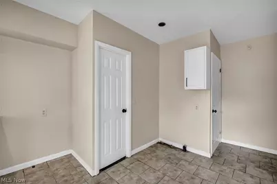 3333 Beechwood Avenue, Cleveland Heights, OH 44118 - Photo 12
