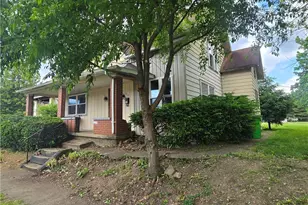413 N 9th St, Coshocton, OH 43812 - Photo 2