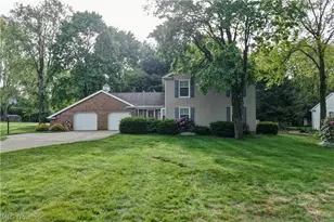 1036 Briarview Ave NW, North Canton, OH 44720 - Photo 2