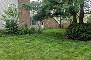 1036 Briarview Ave NW, North Canton, OH 44720 - Photo 46