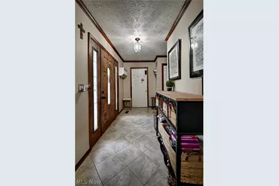 1036 Briarview Avenue NW, North Canton, OH 44720 - Photo 6