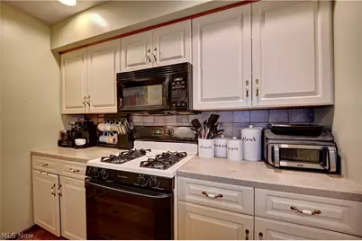 1036 Briarview Avenue NW, North Canton, OH 44720 - Photo 18