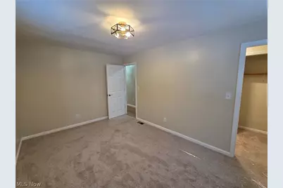 1075 NE River Road, Lake Milton, OH 44429 - Photo 28