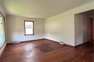 12117 Thraves Rd, Garfield Heights, OH 44125 - Photo 2