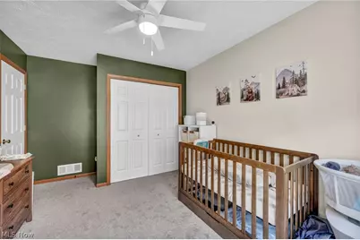 325 Longfellow Street, Elyria, OH 44035 - Photo 32