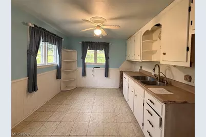 103 Smith Street, Weirton, WV 26062 - Photo 2