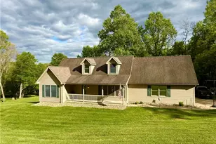 203 Doll St, Weirton, WV 26062 - Photo 2