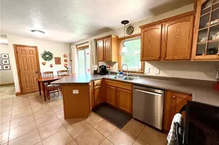 203 Doll St, Weirton, WV 26062 - Photo 12