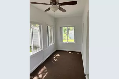 5688 Shawnee Drive, Lyndhurst, OH 44124 - Photo 32
