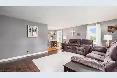 948 N Moorewood Drive, Zanesville, OH 43701 - Photo 4