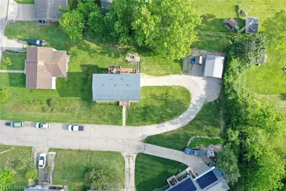 948 N Moorewood Drive, Zanesville, OH 43701 - Photo 32