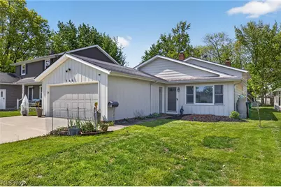 286 E 310th Street, Willowick, OH 44095 - Photo 2