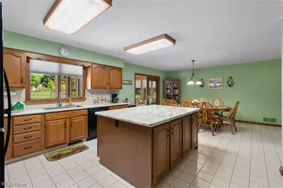 2615 Canaan Drive, Uniontown, OH 44685 - Photo 16