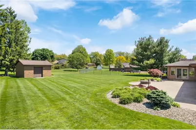 2615 Canaan Drive, Uniontown, OH 44685 - Photo 4