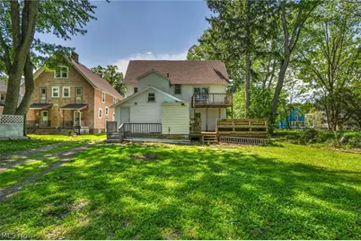 1004 East Avenue, Elyria, OH 44035 - Photo 6