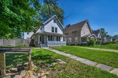 1004 East Avenue, Elyria, OH 44035 - Photo 4