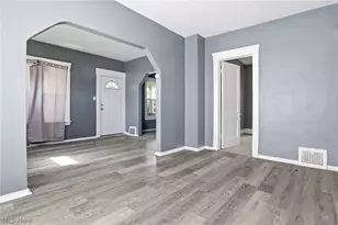 13913 Chapelside Ave, Loveland, OH 44120 - Photo 4