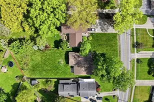 5770 Bradley Rd, North Olmsted, OH 44070 - Photo 4