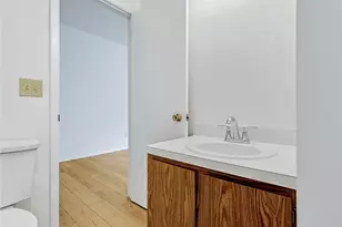 5770 Bradley Rd, North Olmsted, OH 44070 - Photo 20