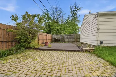 9210 Fernhill Avenue, Parma, OH 44129 - Photo 30