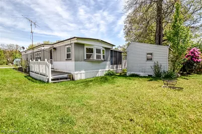 112 Lakeside Way SW, Warren, OH 44481 - Photo 16