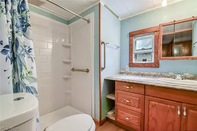 112 Lakeside Way SW, Warren, OH 44481 - Photo 10