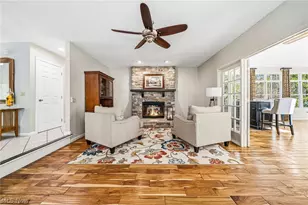 11790 Arbor Glen Dr, Chardon, OH 44024 - Photo 4