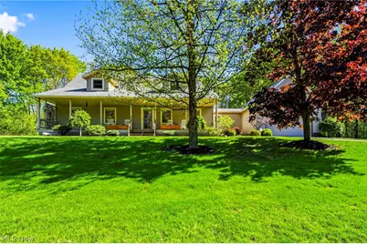 11790 Arbor Glen Drive, Chardon, OH 44024 - Photo 1