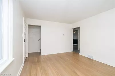 4020 Stratmore Avenue, Youngstown, OH 44511 - Photo 8