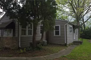 146 Hermann St, Barberton, OH 44203 - Photo 4
