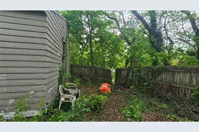 146 Hermann Street, Barberton, OH 44203 - Photo 10