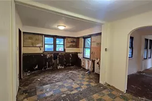 146 Hermann St, Barberton, OH 44203 - Photo 16