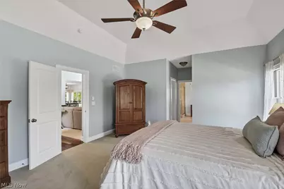 9000 Crooked Creek Lane, Grandview Heights, OH 44147 - Photo 20