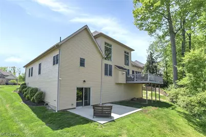 9000 Crooked Creek Lane, Grandview Heights, OH 44147 - Photo 32