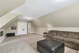 9000 Crooked Creek Ln, Grandview Heights, OH 44147 - Photo 28