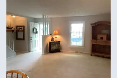 1250 S Sawburg Avenue, Alliance, OH 44601 - Photo 8