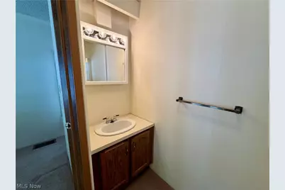 28 Wilpark Drive, Akron, OH 44312 - Photo 24