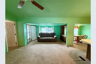 28 Wilpark Drive, Akron, OH 44312 - Photo 8