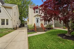 350 E 210th St, Euclid, OH 44123 - Photo 2
