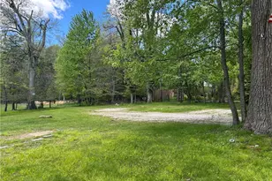 8404 Avery Rd, Grandview Heights, OH 44147 - Photo 18