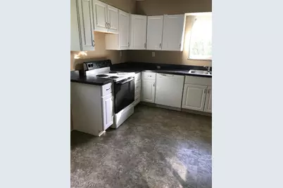 8404 Avery Road, Grandview Heights, OH 44147 - Photo 2