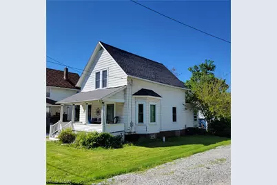 349 W Maple Street, Hartville, OH 44632 - Photo 2