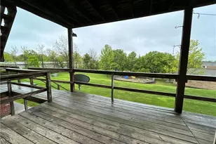 623 Lovers Ln, Steubenville, OH 43953 - Photo 2