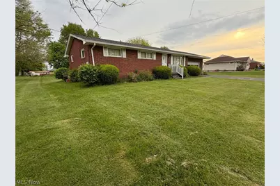 6391 Peach Street NE, Louisville, OH 44641 - Photo 10
