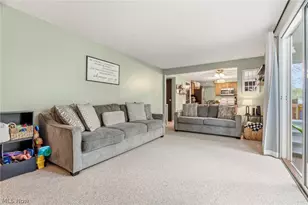 4501 Chatwood Dr, Stow, OH 44224 - Photo 14