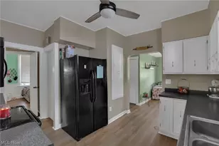 510 N Mulberry St, Logan, OH 43138 - Photo 10