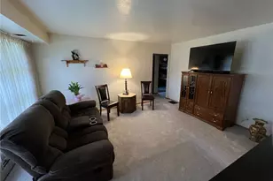 6402 Dora Blvd, Independence, OH 44131 - Photo 2